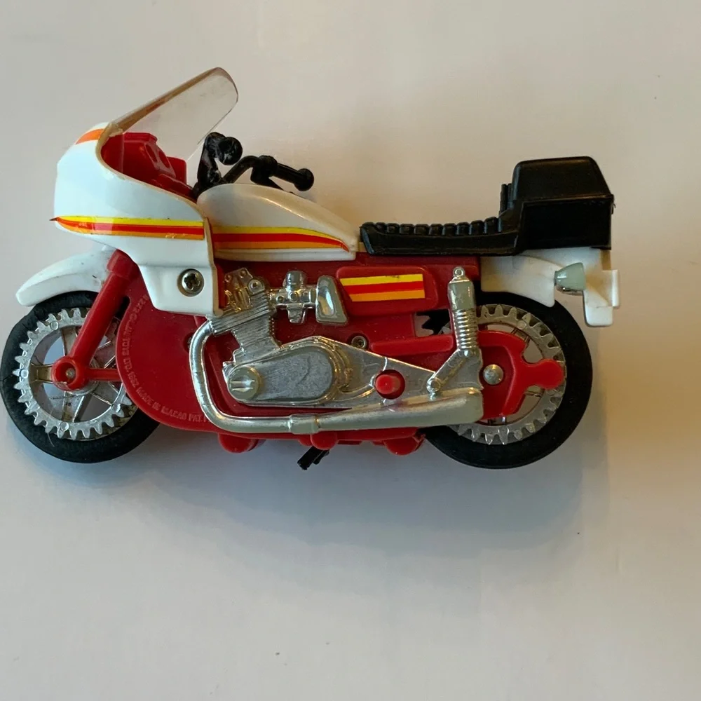 Vintage 80s LJN Rough Riders 2x2 Toy Motorcycle